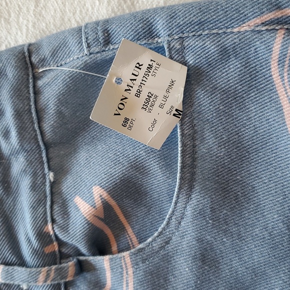 Bailey Rose Blue with Pink Bow Pattern, Wide Leg Sz. M Blue Jeans - Picture 11 of 12